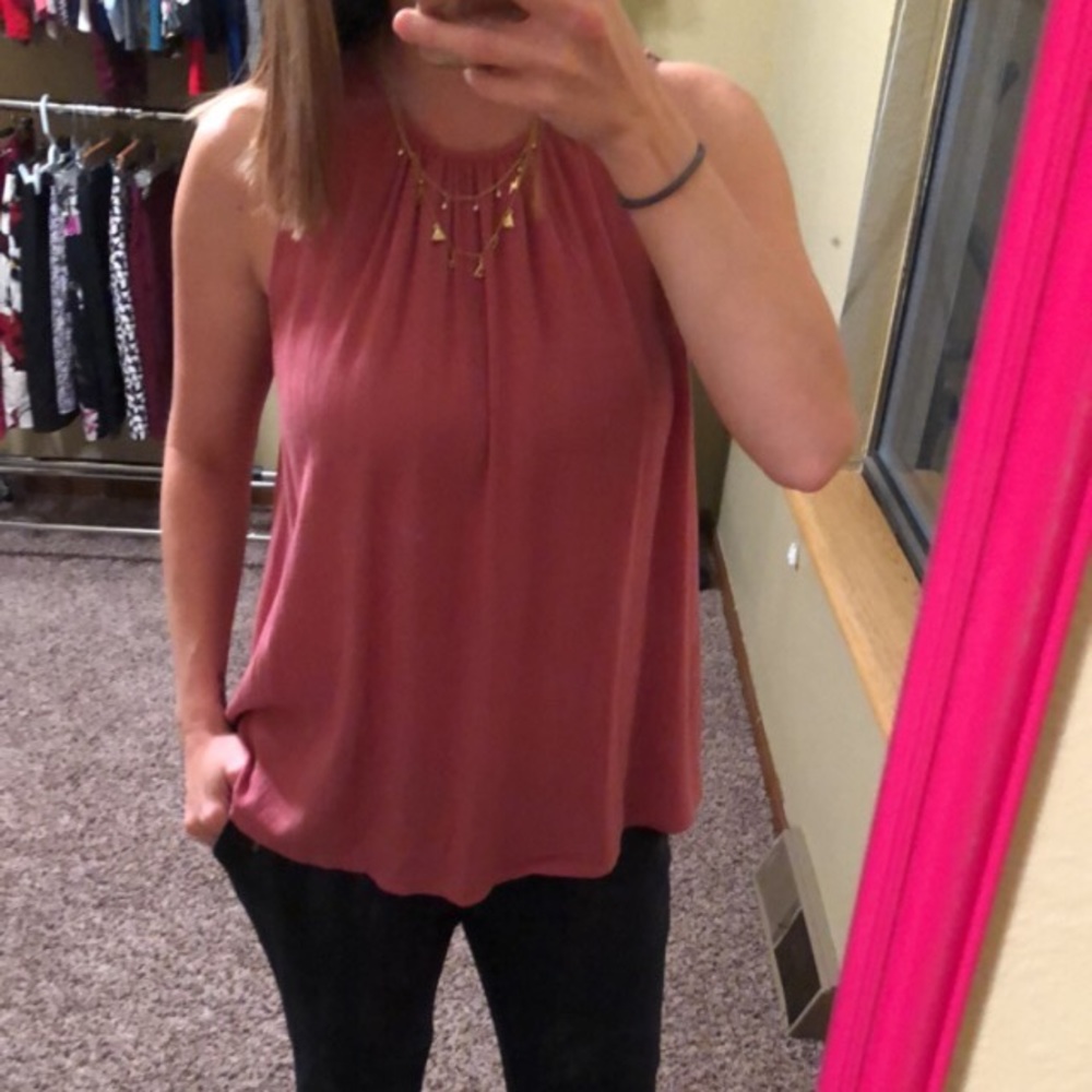Pretty mauve pink flowy Ann Taylor top